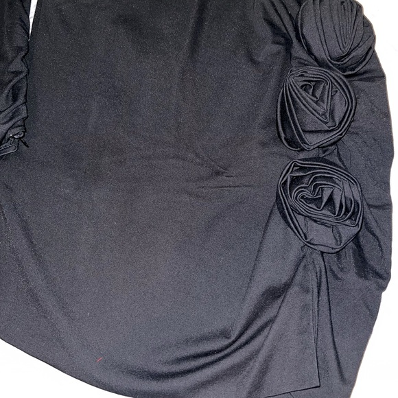 ‘Better Be’ Black floral set large honestly fits like medium/almost small. - Picture 13 of 15